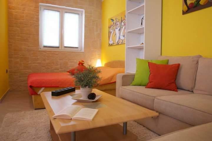 Apartment Lemon & Soul Selce Exteriör bild